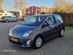 Renault Twingo 1.2 16V QUICKSHIFTAutomaat . 52000km NAP., Auto's, Zwart, 4 cilinders, Origineel Nederlands, Bedrijf