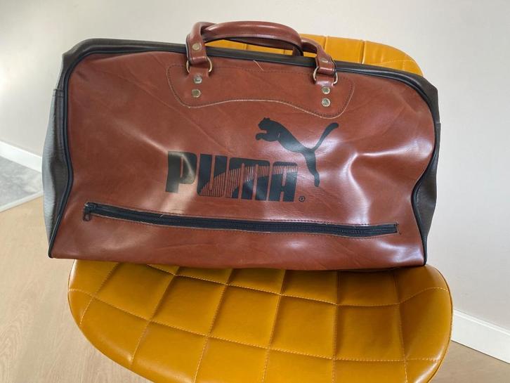 Vintage Puma sporttas jaren 60-70 bruin leer, Sieraden, Tassen en Uiterlijk, Tassen | Sporttassen, Zo goed als nieuw, Unisex volwassen
