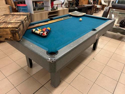 Nette pooltafel compleel klaar voor gebruik, Sport en Fitness, Biljarten en Poolen, Zo goed als nieuw, Pooltafel, Ophalen of Verzenden