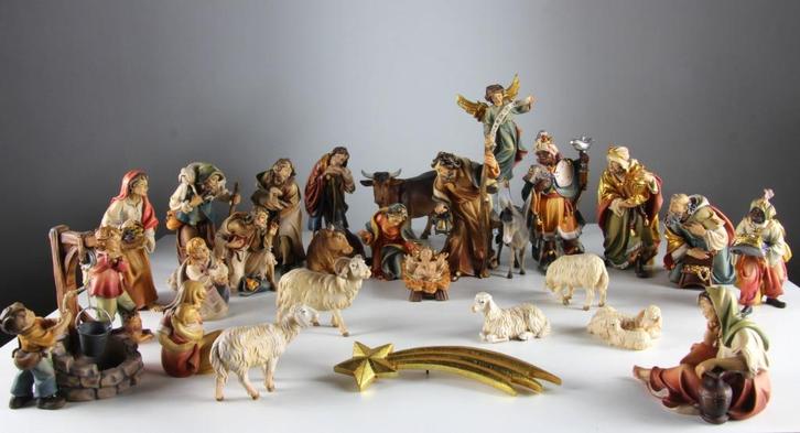 Bernardi Nazareth Kerstgroep 16 cm – Zuid-Tirol, Diversen, Kerst, Zo goed als nieuw, Ophalen of Verzenden
