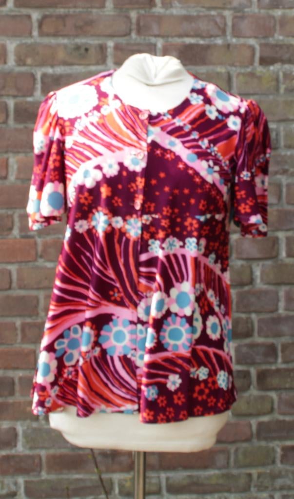 hip jaren 70 shirtje , maat 38, Kleding | Dames, Carnavalskleding en Feestkleding, Zo goed als nieuw, Kleding, Carnaval, Maat 38/40 (M)