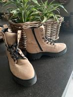 Enkellaars met veter ,39, Kleding | Dames, Schoenen, Beige, Lage of Enkellaarzen, Ophalen of Verzenden, Zo goed als nieuw