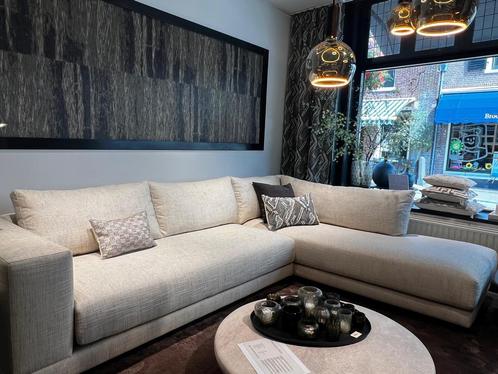 SHOWMODEL Baan Meubelen, hoekbank Bob beige, Huis en Inrichting, Banken | Bankstellen, Nieuw, Hoekbank, Vierpersoons of meer, 300 cm of meer