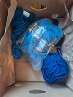Dikke Tapijtwol blauw, Ophalen of Verzenden, Zo goed als nieuw