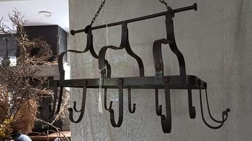 Metalen wildhanger beschikbaar voor biedingen