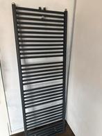 Vasco design radiator, Doe-het-zelf en Verbouw, Verwarming en Radiatoren, Ophalen, Radiator, Minder dan 60 cm, Zo goed als nieuw