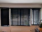 Houten jaloezieën / luxaflex zwart tegen elk aannemelijk bod, Huis en Inrichting, Ophalen, Gebruikt, 100 tot 150 cm, Hout