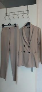 Nieuw 2dlg broekpak  l beige mt 34/36, Kostuum of Pak, Verzenden, Beige, Nieuw