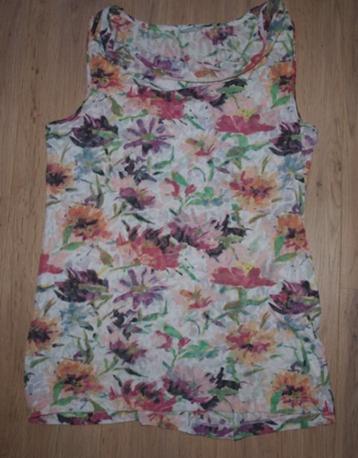 Bloementop M&S (L) beschikbaar voor biedingen