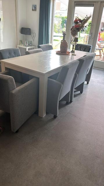 witte tafel 210 - 90 cdm beschikbaar voor biedingen