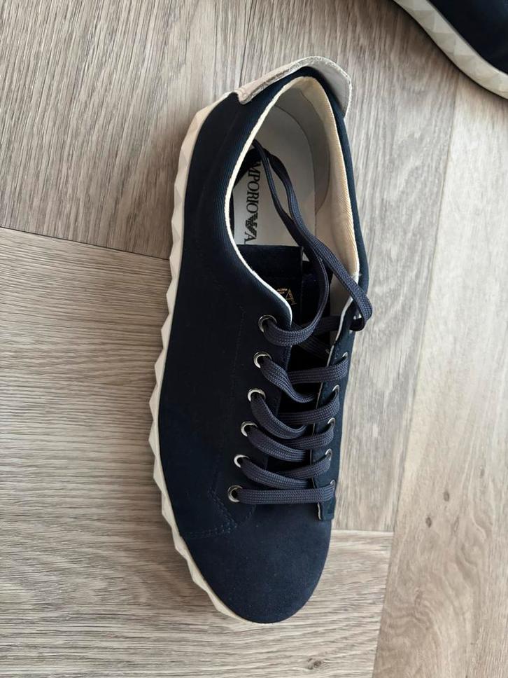 Emporio Armani Sneakers - Stijlvol & Comfortabel, Kleding | Heren, Schoenen, Zo goed als nieuw, Sneakers of Gympen, Blauw, Ophalen of Verzenden