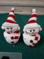 57/a sneeuwpophanger 2 stuks kerst, Diversen, Kerst, Ophalen of Verzenden
