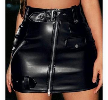 Sexy kort rokje leatherlook  beschikbaar voor biedingen