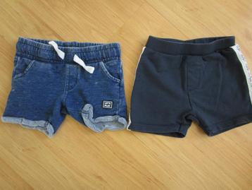 Babyblue + Newborn - twee stoere korte broekjes maat 68 beschikbaar voor biedingen