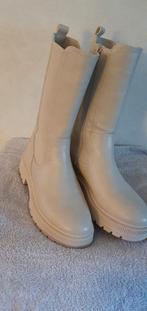 Beige Laarzen met Rits - Maat 38, Ophalen, Zo goed als nieuw, Beige, Lage of Enkellaarzen