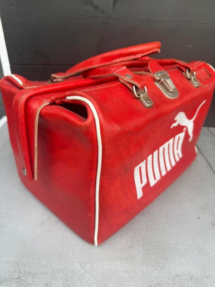 Vintage Puma sporttas jaren 70, Sieraden, Tassen en Uiterlijk, Tassen | Sporttassen, Gebruikt, Unisex volwassen, Ophalen