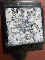 zwembadpomp stuk, met goede 12volt wisselstroom adapter, Ophalen of Verzenden, Zo goed als nieuw, Elektrisch, Dompelpomp