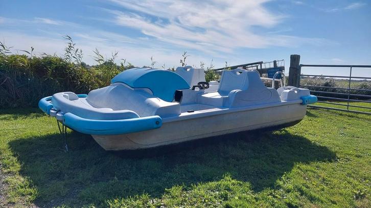 Grote kwaliteits waterfiets voor 4 personen, Watersport en Boten, Kano's, Ophalen
