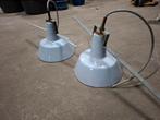 Industriële hang lampen, Ophalen