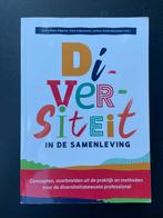 Diversiteit in de samenleving, Ophalen of Verzenden, Zo goed als nieuw, HBO