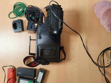 Oude Sony Video 8 recorder beschikbaar voor biedingen