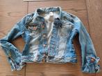 Te koop kort denim jasje van H&M maat 38, Maat 38/40 (M), H&M, Blauw, Ophalen of Verzenden