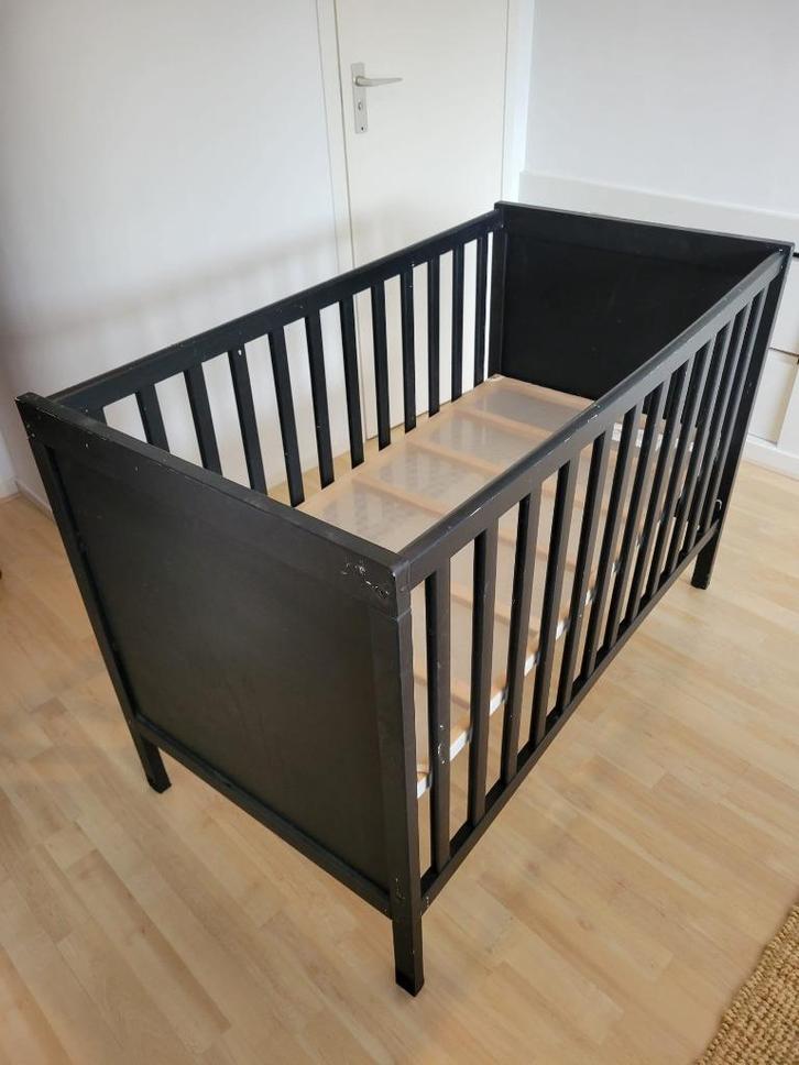 ledikant, Kinderen en Baby's, Babywiegjes en Ledikanten, Gebruikt, Ledikant, Ophalen