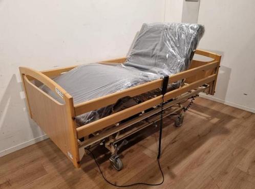 Hooglaagbed, thuiszorgbed, seniorenbed,verpleeghuisbed, Huis en Inrichting, Slaapkamer | Bedden, Gebruikt, Eenpersoons, 90 cm