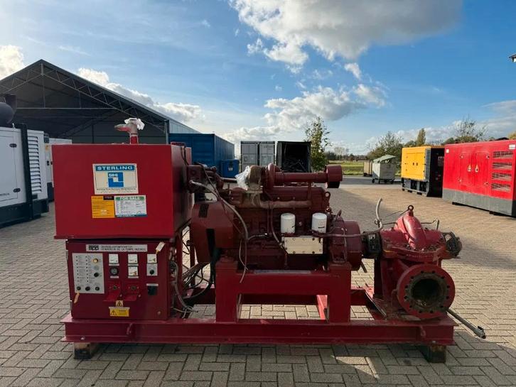 Iveco 8061 SPP 400 m3 / h 16 bar Diesel Waterpompset Waterpu, Zakelijke goederen, Machines en Bouw | Pompen en Compressoren, Ophalen of Verzenden