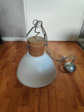 Hanglamp beschikbaar voor biedingen