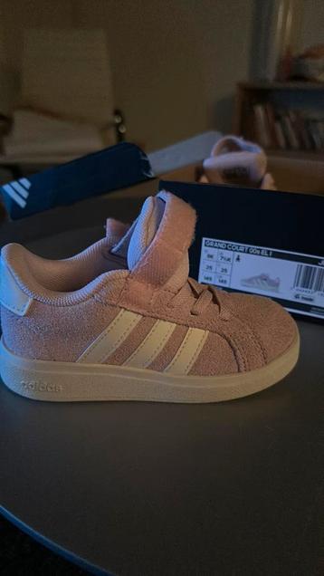 Adidas Grand Court 2.0 sneakers kids beschikbaar voor biedingen