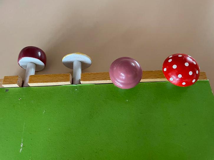 Houten tafelspel kinderbiljart TOIA uit de jaren '40-'50, Sport en Fitness, Biljarten en Poolen, Gebruikt, Overige typen, Ophalen of Verzenden