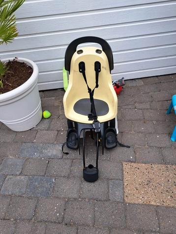 In zeer goede staat fietsstoeltje  beschikbaar voor biedingen