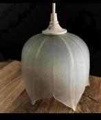 Vintage glazen kelk hanglamp, Huis en Inrichting, Lampen | Hanglampen, Ophalen of Verzenden, Zo goed als nieuw, Glas, Minder dan 50 cm