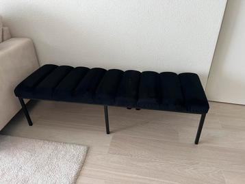 Bankje beschikbaar voor biedingen