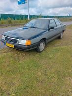 Audi 100 100 1986 Grijs oldtimer, Auto's, Te koop, Zilver of Grijs, Geïmporteerd, 5 stoelen