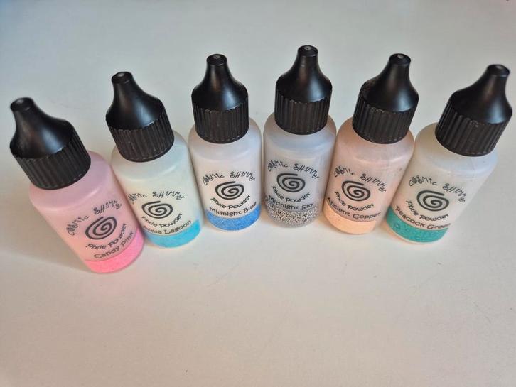 6 flesjes Cosmic Shimmer poeder, Hobby en Vrije tijd, Kaarten | Zelf maken, Gebruikt, Overige typen, Fantasie, Ophalen of Verzenden