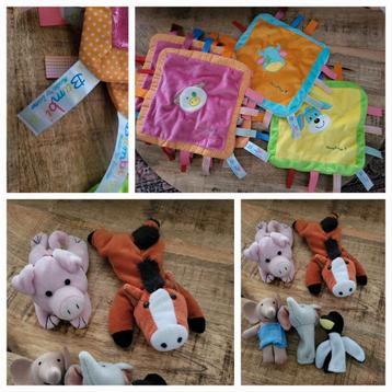 Gratis ophalen: Bambino knuffeldoek vingerpopjes en knuffels beschikbaar voor biedingen