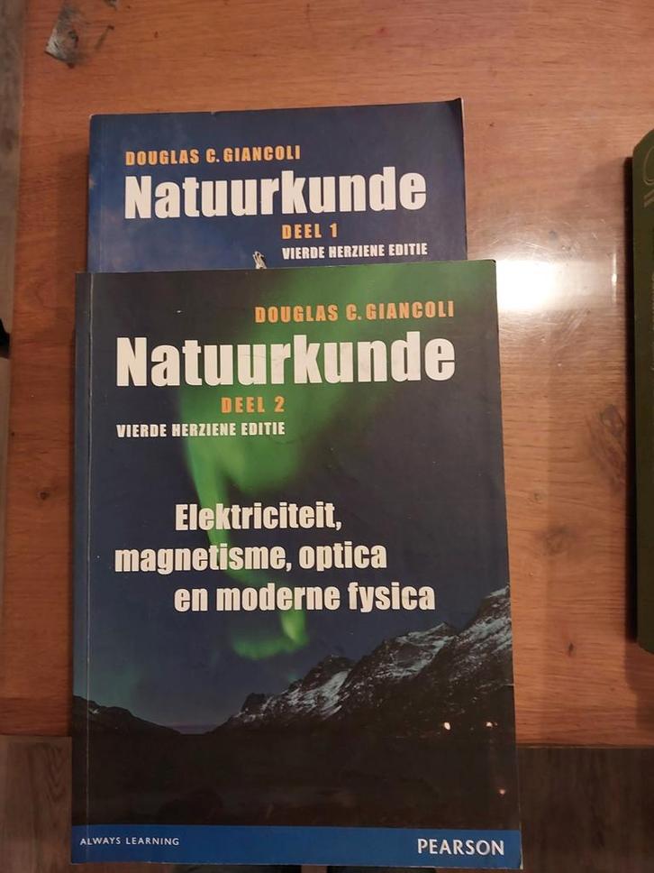 Natuurkunde boeken Giancoli - Deel 1 & 2, Boeken, Informatica en Computer, Gelezen, Vakgebied of Industrie, Ophalen