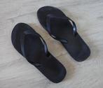 Zwarte slippers voor dames of heren -  maat 40, Zwart, Gedragen, Ophalen, Slippers