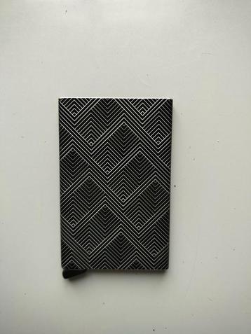 Secrid Wallet - Aluminium - 6 Kaarten beschikbaar voor biedingen