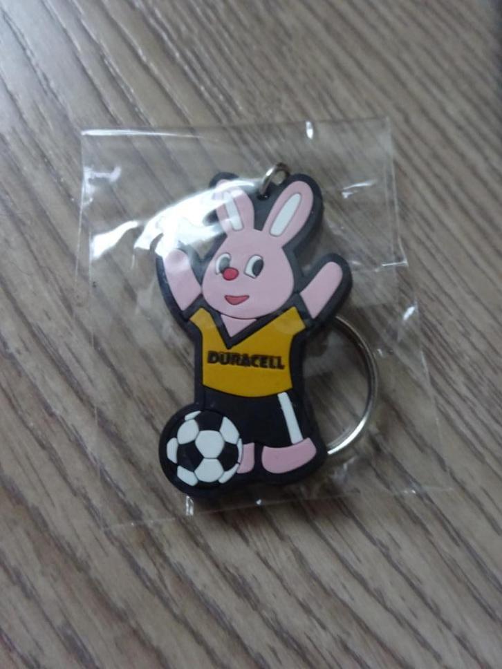 Sleutelhanger Duracell Football Bunny, Verzamelen, Sleutelhangers, Nieuw, Merk, Ophalen of Verzenden