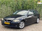 BMW 3-serie Touring 318i Business Line NAVI CLIMA XENON, 13 km/l, Achterwielaandrijving, 4 cilinders, 129 pk