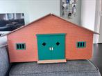 Grote speelgoed manege voor oa schleich, Ophalen, Gebruikt
