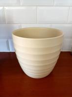 creme kleurige bloempot / plantenpot, Rond, Ophalen of Verzenden, Zo goed als nieuw, Minder dan 25 cm