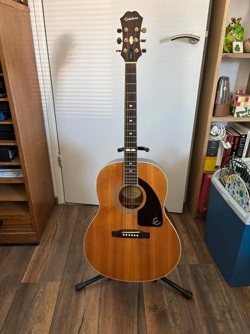 Epiphone by Gibson AJ 18S Natural, Muziek en Instrumenten, Snaarinstrumenten | Gitaren | Akoestisch, Zo goed als nieuw, Western- of Steelstringgitaar