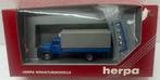 1:87  Herpa Mercedes Truck met toebehoren, Nieuw, Hobby en Vrije tijd, Modelauto's | 1:87, Ophalen of Verzenden, Nieuw, Bus of Vrachtwagen