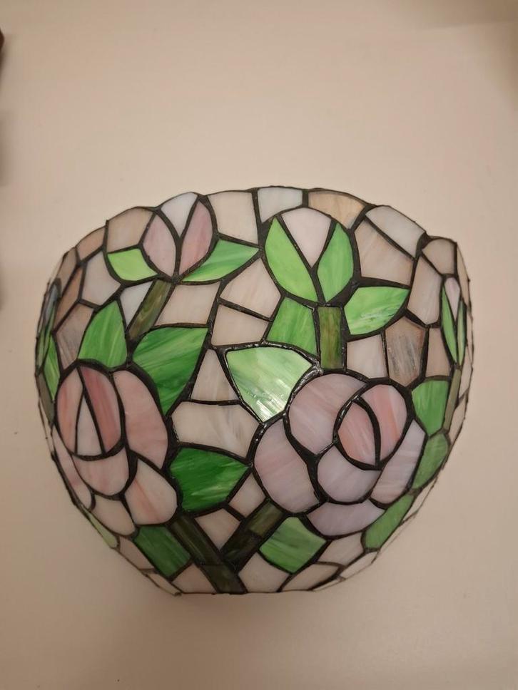 Tiffany Wandlamp - Sfeervolle Verlichting, Huis en Inrichting, Lampen | Wandlampen, Zo goed als nieuw, Glas, Metaal, Ophalen of Verzenden