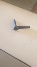Gezocht sluit pin voor de FN FAL bipod/pootjes, Ophalen of Verzenden, Landmacht, Nederland, Overige typen