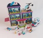 LEGO Friends Heartlake ziekenhuis - 41318, Kinderen en Baby's, Speelgoed | Duplo en Lego, Ophalen, Zo goed als nieuw, Complete set